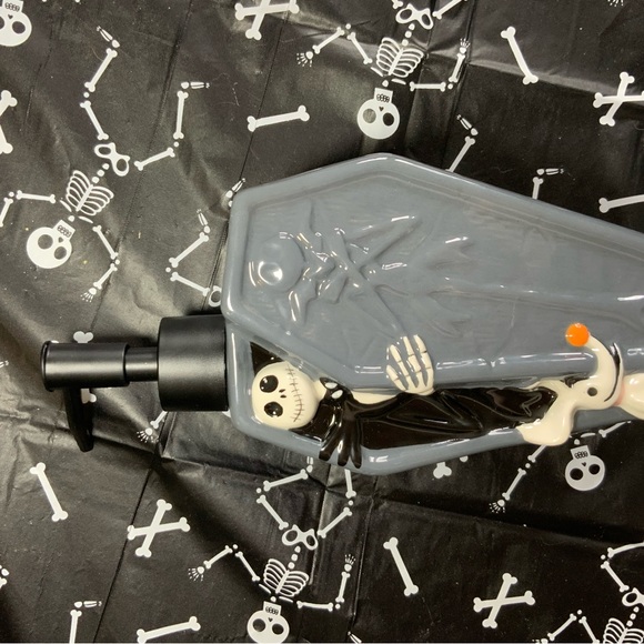 Disney nightmare before Christmas. Jack with zero soap dispenser and canister - Picture 3 of 3